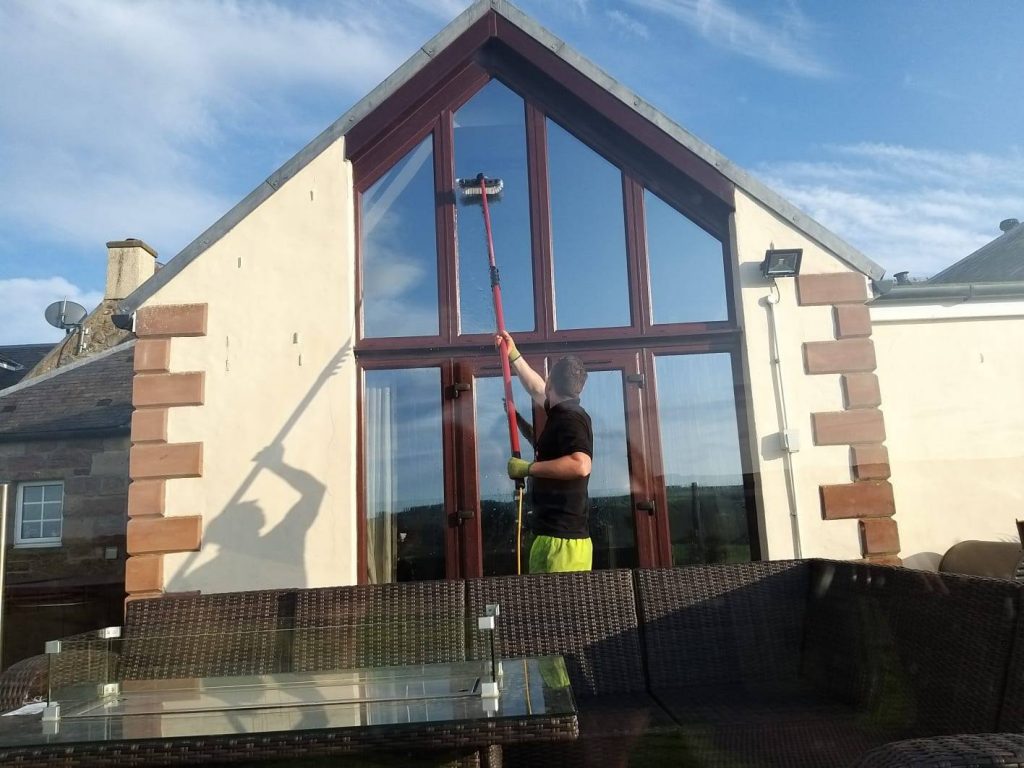 local window cleaners Newton Mearns, Giffnock, Barrhead